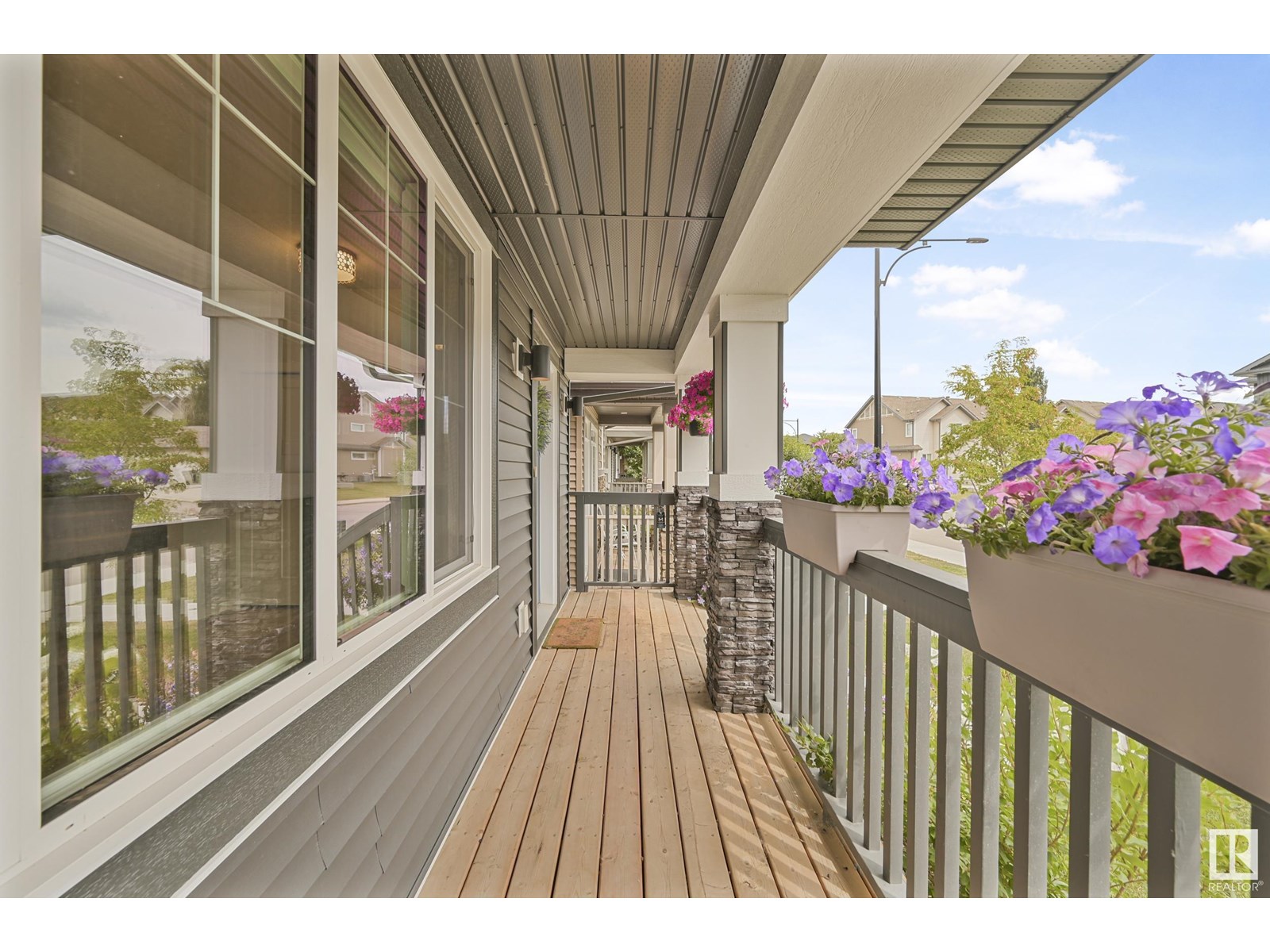627 MERLIN LANDING LD NW