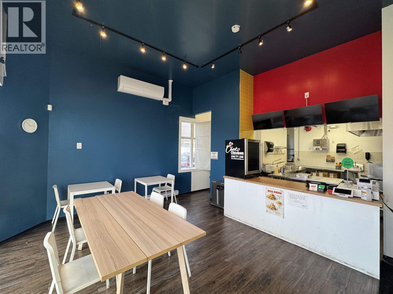 22446 LOUGHEED HIGHWAY