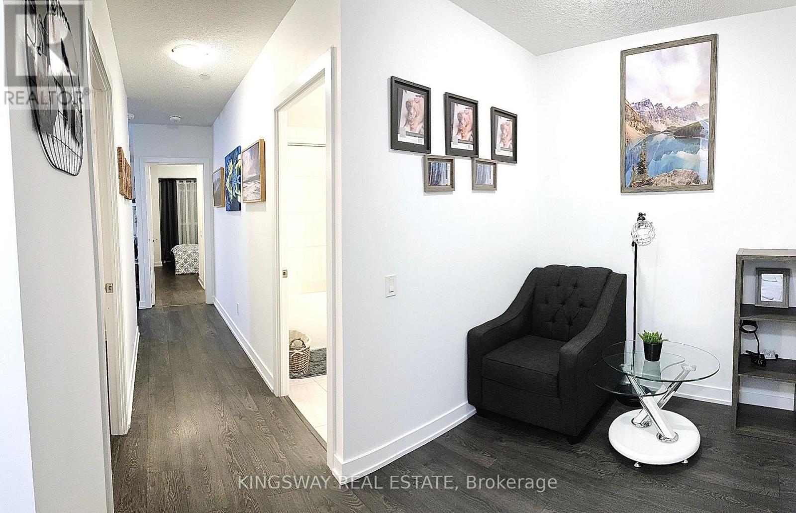 327 - 251 MANITOBA STREET