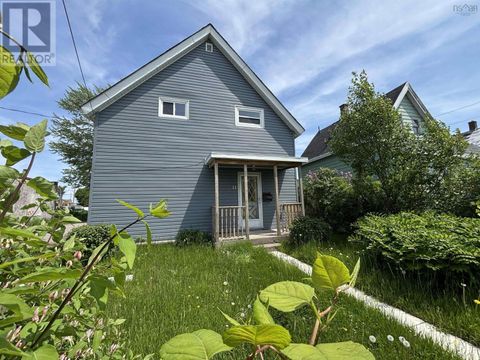 11 Ashby Road Sydney NS B1P2R7
