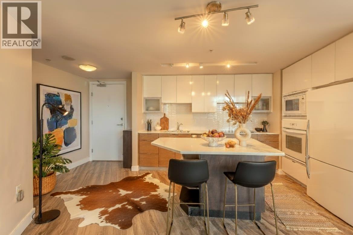 901 175 W 2ND STREET