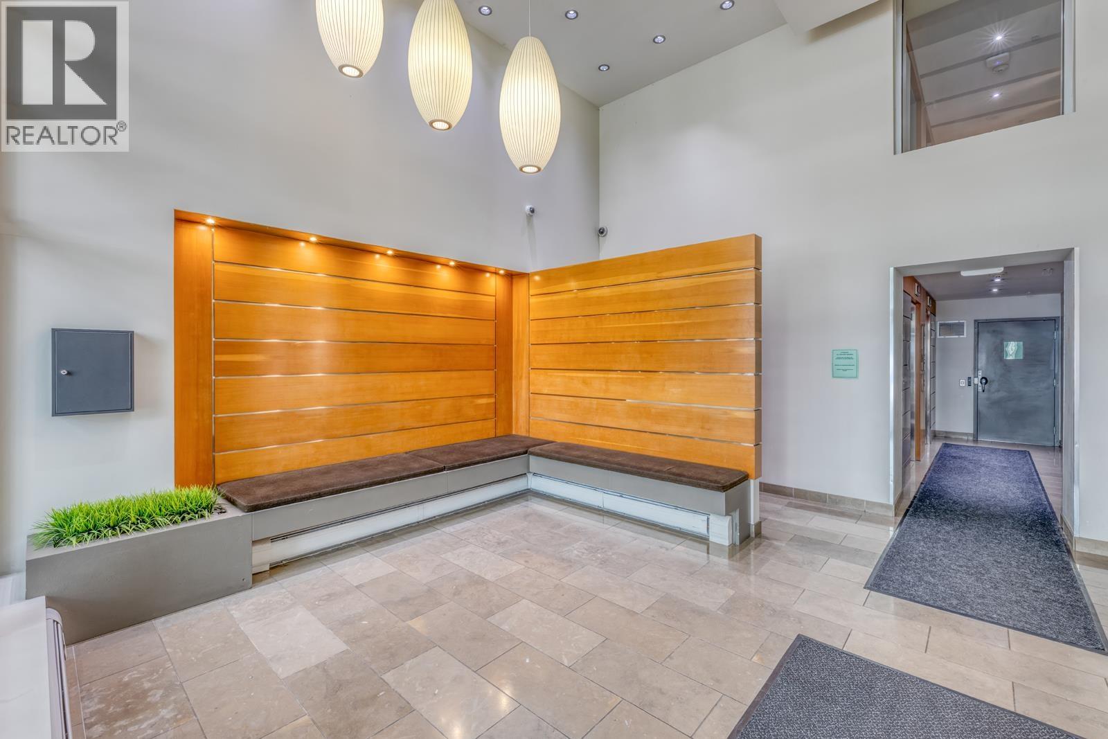 901 175 W 2ND STREET