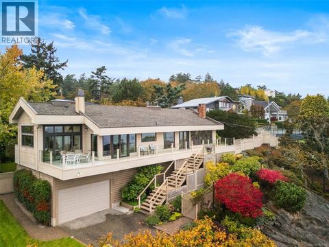 2923 Mt. Baker View Rd Saanich BC V8N1Z6