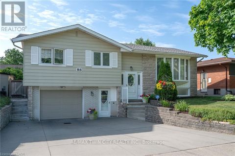 85 BURLINGTON DRIVE Kitchener ON N2B1T4