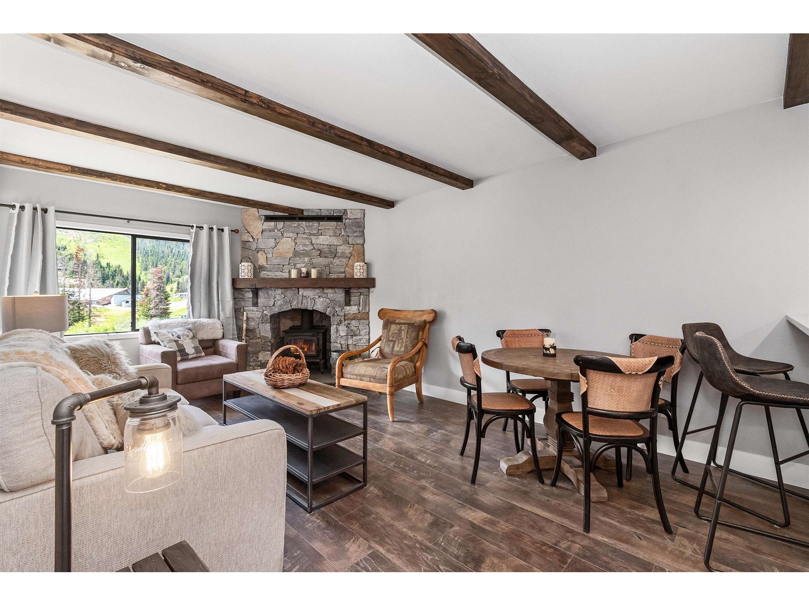 309B 21000 ENZIAN WAY