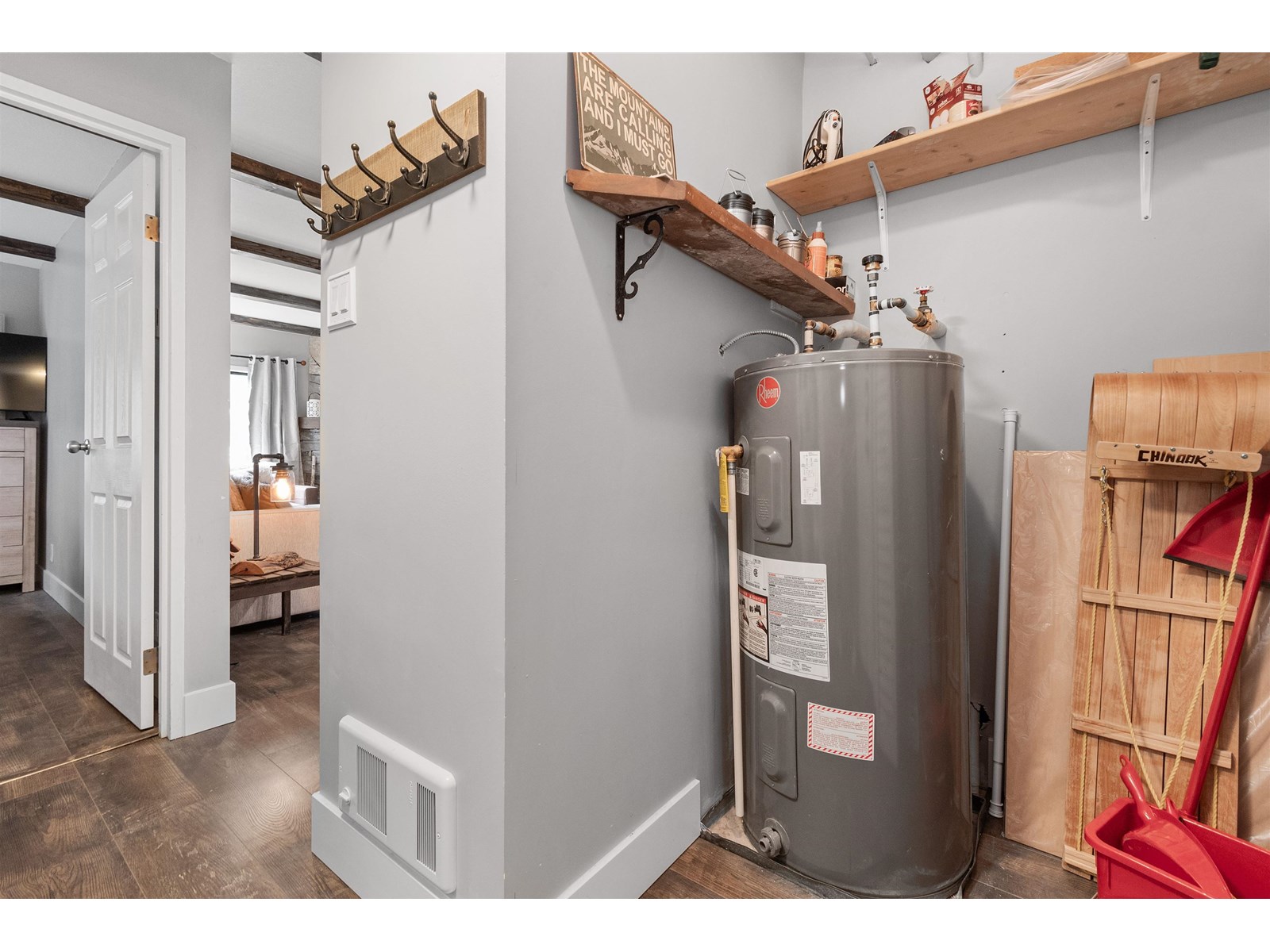 309B 21000 ENZIAN WAY