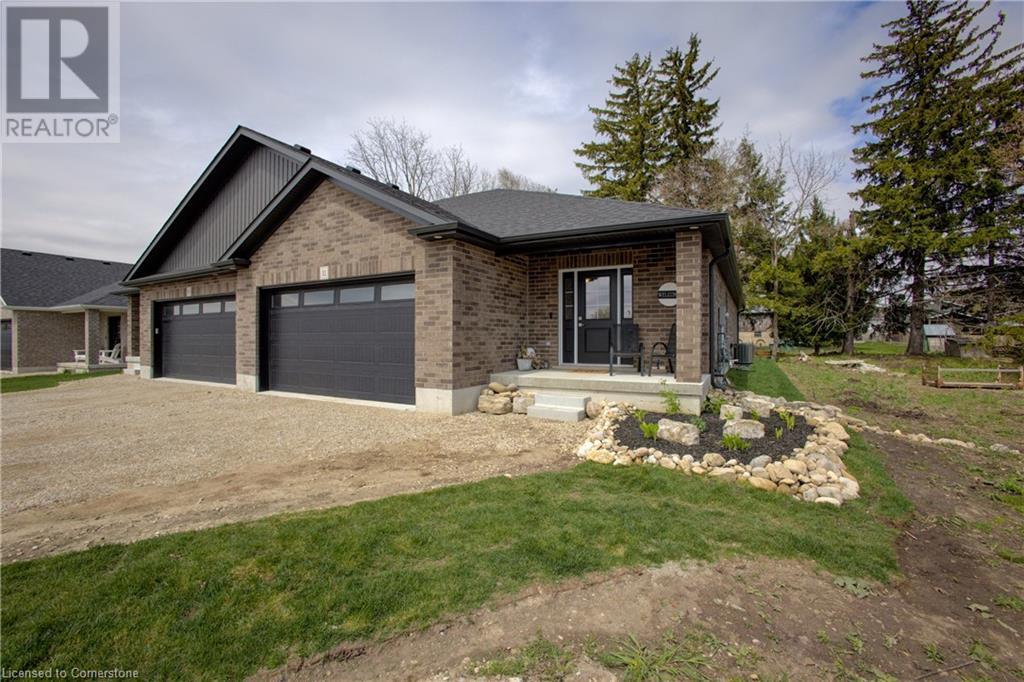 11 MALCOLM Crescent