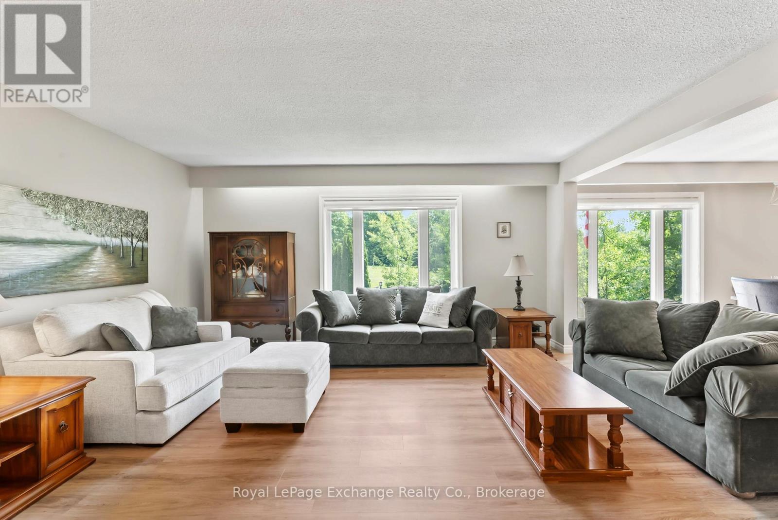 71 UPPER LORNE BEACH ROAD