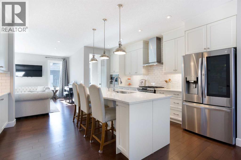 32 Cityscape Mount NE