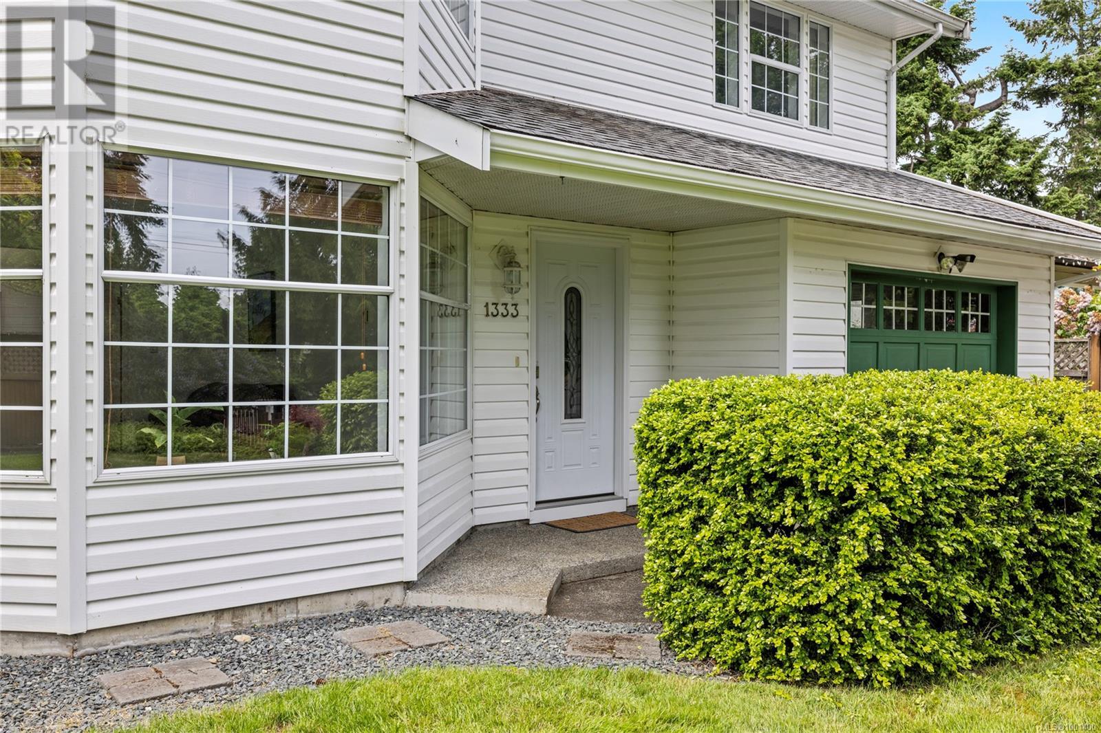 1333 Carmel Pl