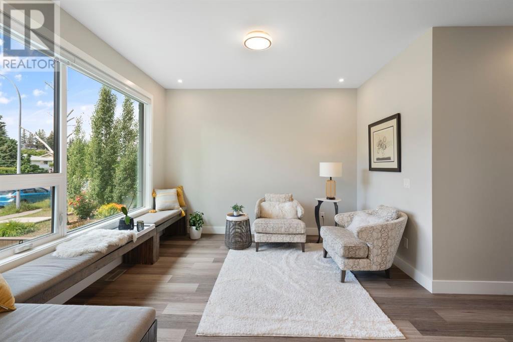 100 Cambrian Drive NW