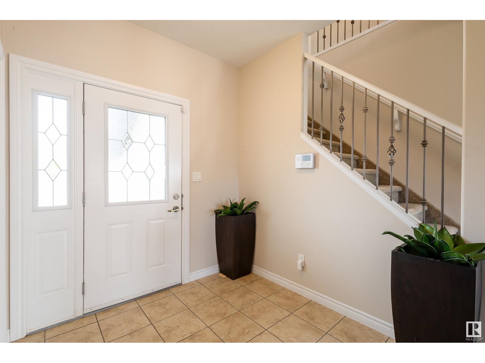 656 171 ST SW