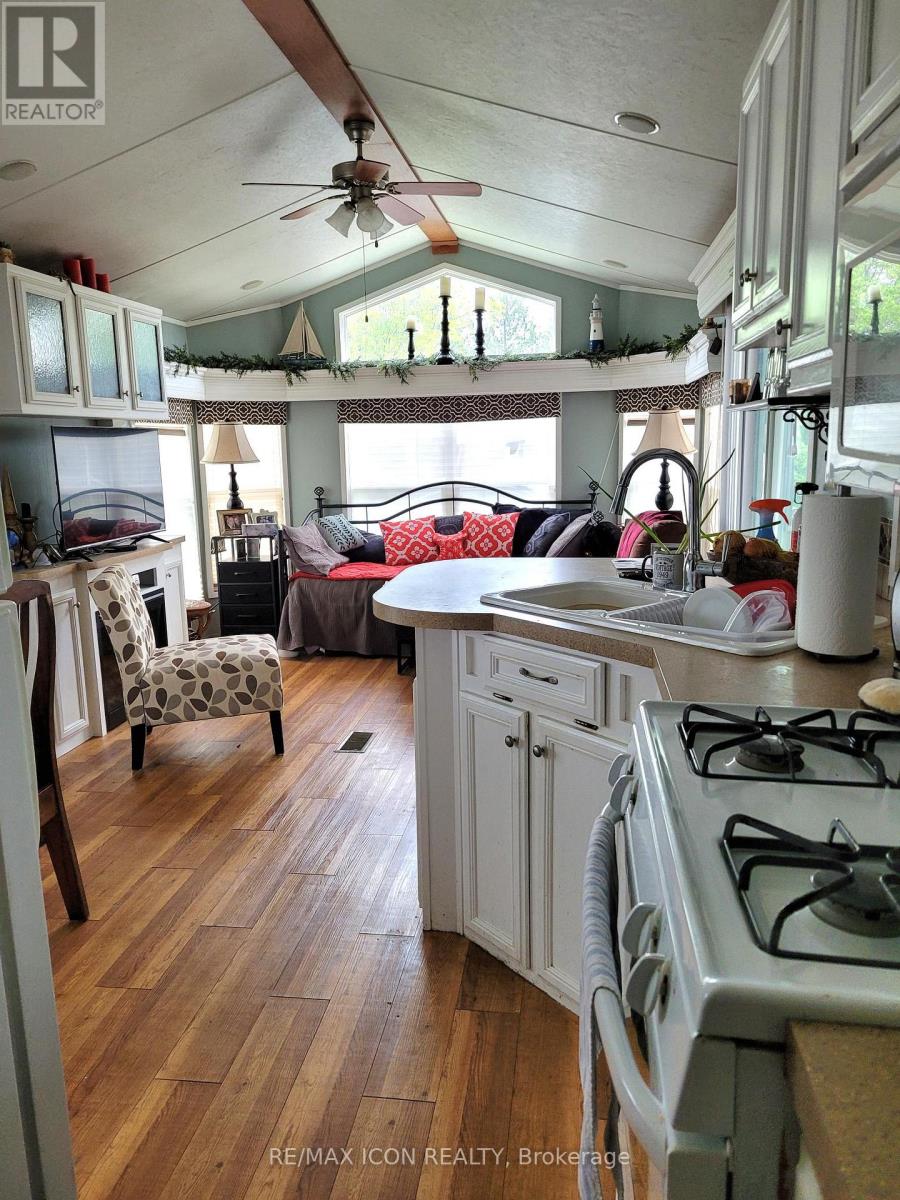 41 PORTSIDE DR - 77719 BLUEWATER HIGHWAY