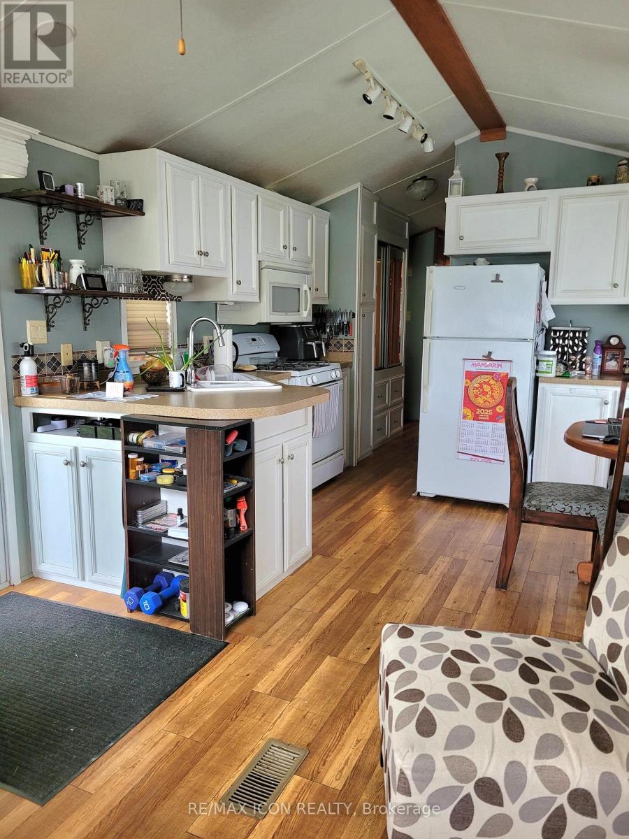 41 PORTSIDE DR - 77719 BLUEWATER HIGHWAY