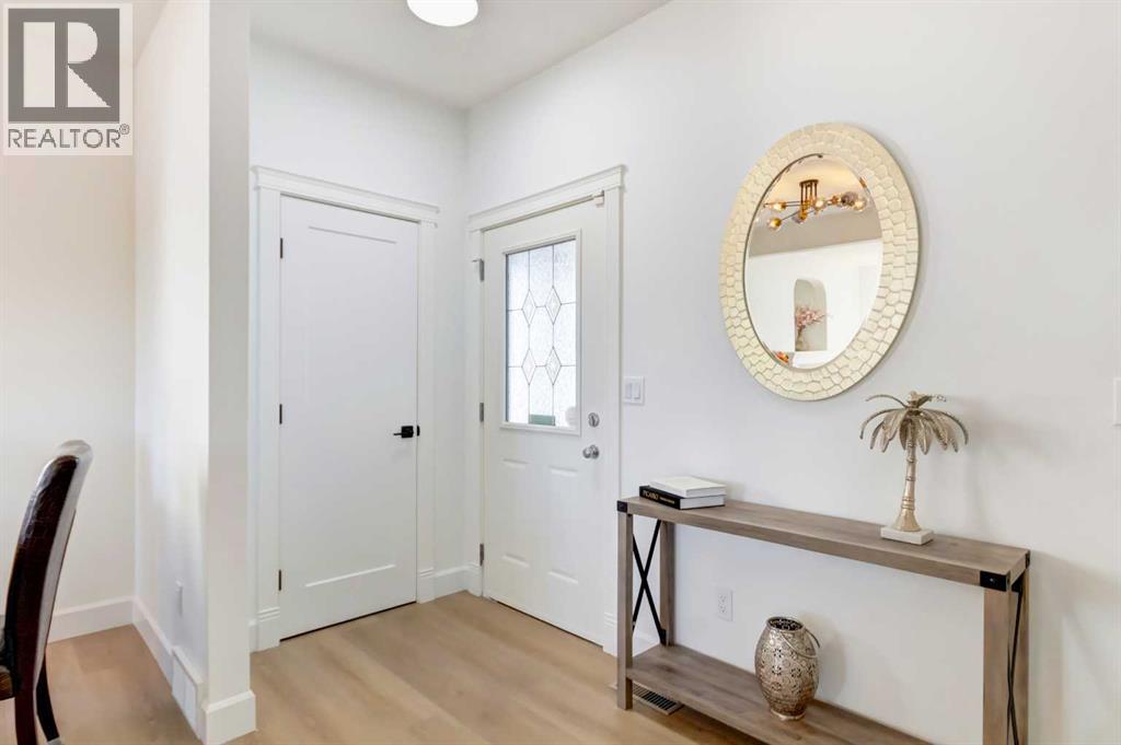 37 Royal Birch Landing NW