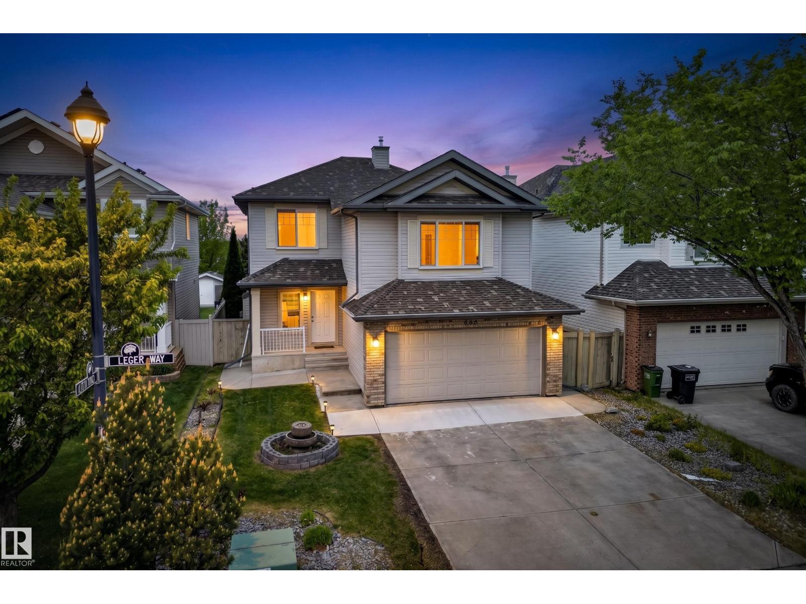 665 LEGER WY NW