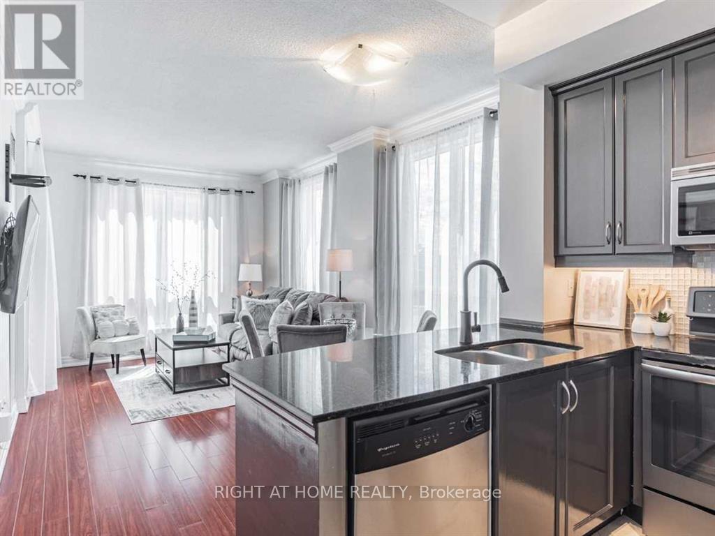 207 - 2087 LAKE SHORE BOULEVARD W