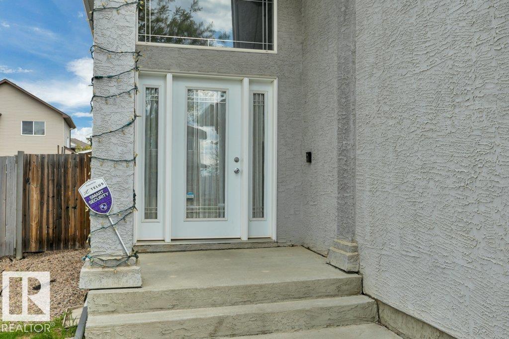 10632 180 AV NW