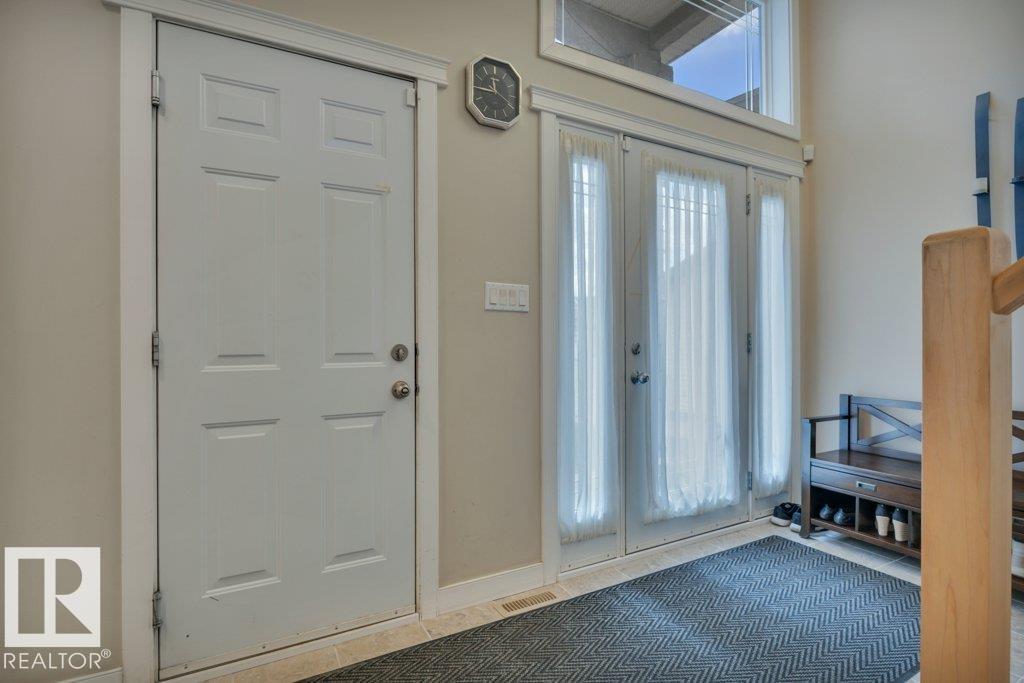 10632 180 AV NW