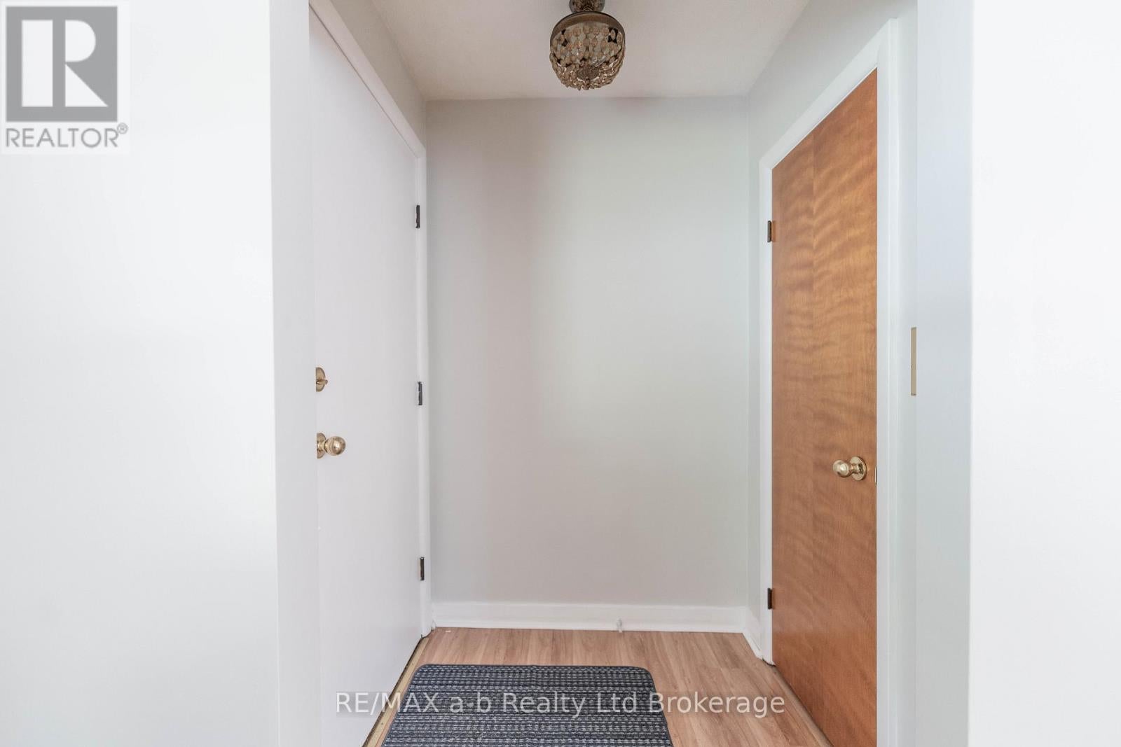 13 PARKSIDE DRIVE