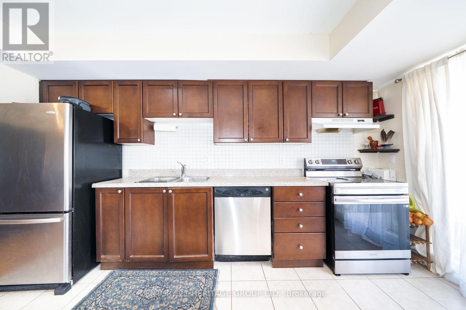 301 - 64 SIDNEY BELSEY CRESCENT