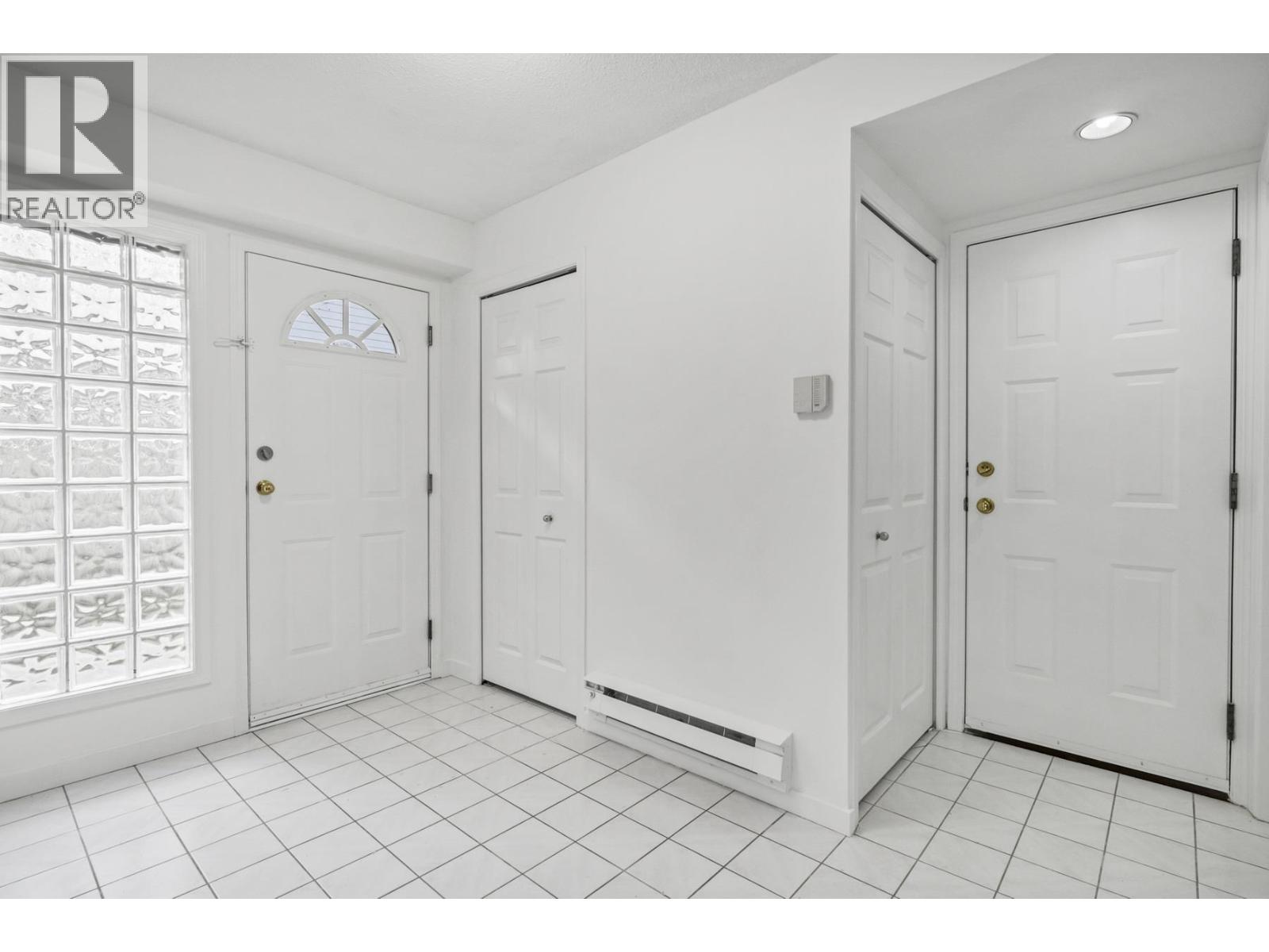 5 7091 BLUNDELL ROAD