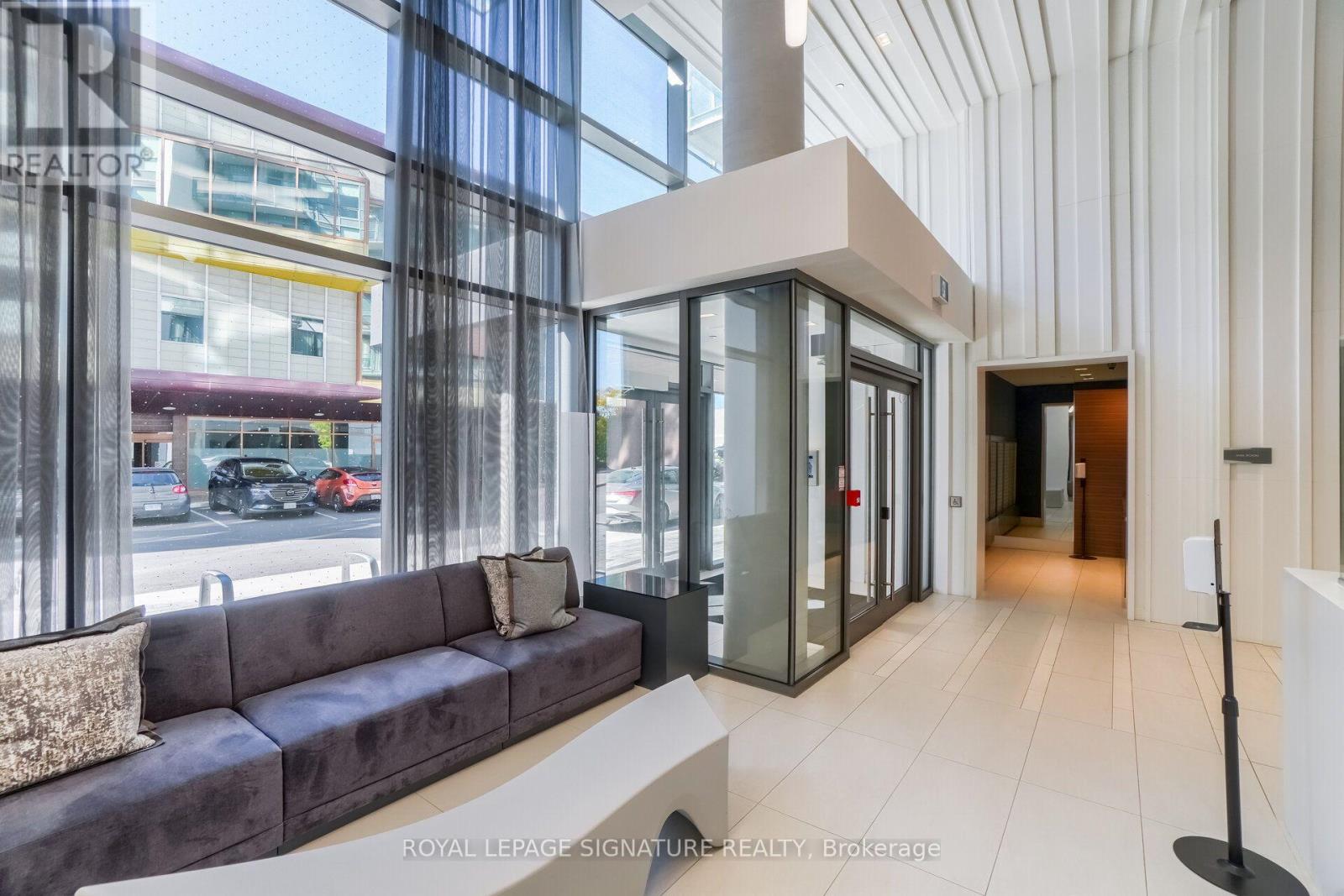 615 - 10 DE BOERS DRIVE