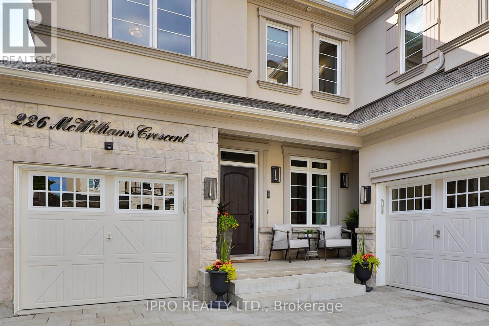 226 MCWILLIAMS CRESCENT
