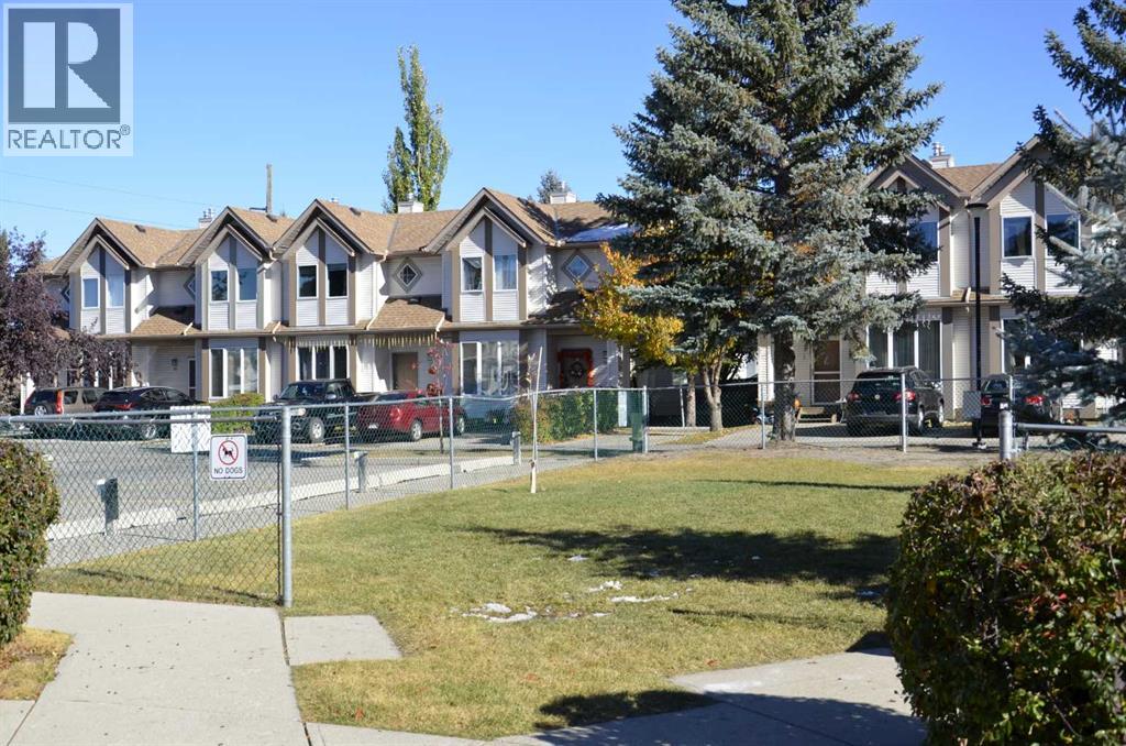 12 Shawbrooke Court SW