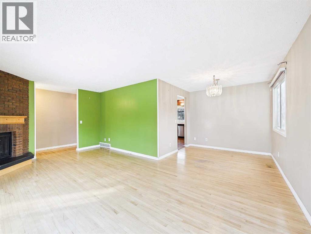 503 Dalcastle Mews NW