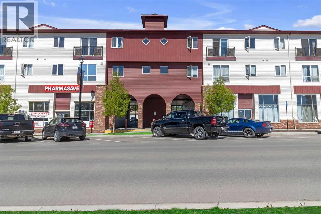 207, 1010 Railway Street