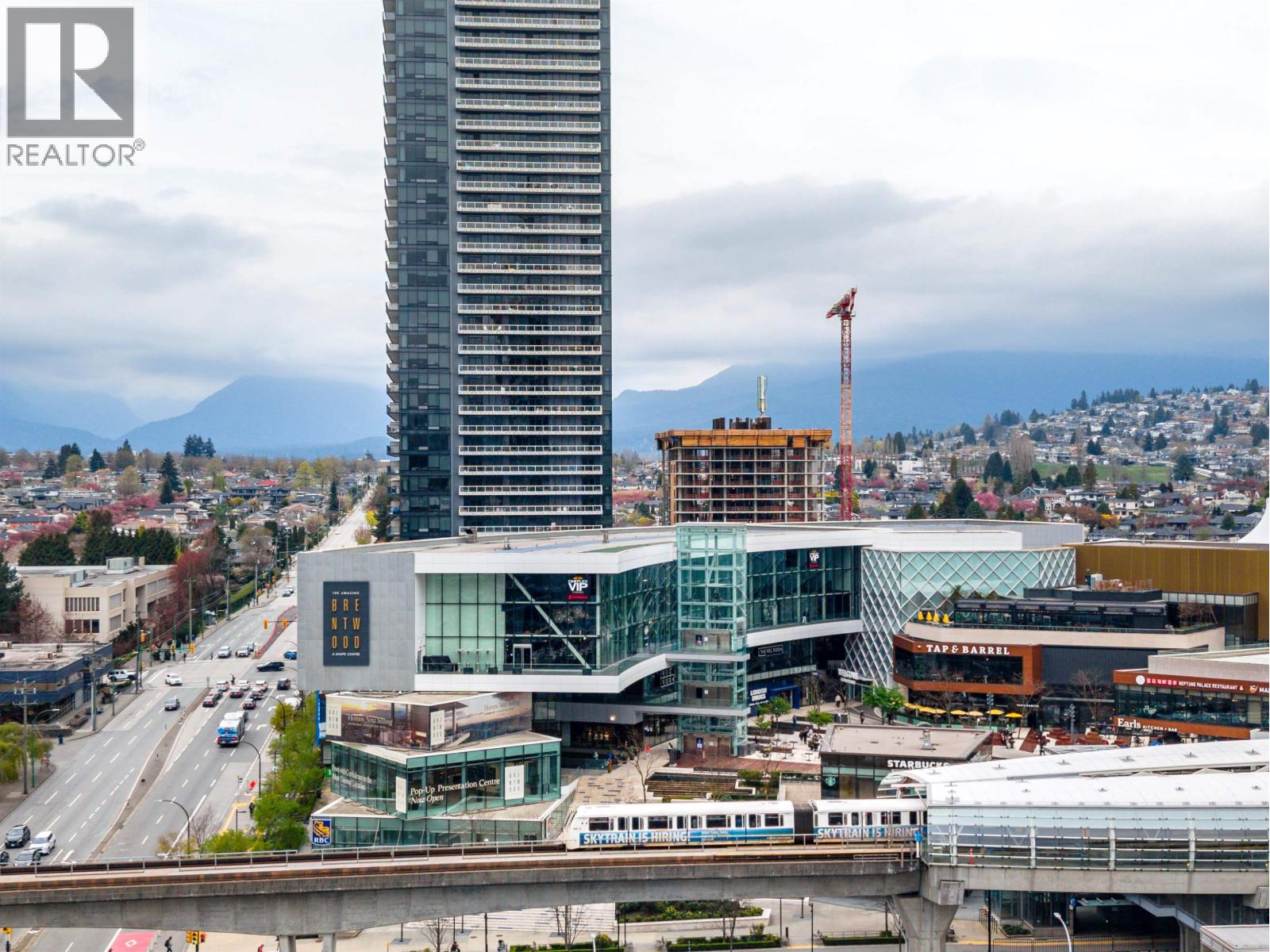 4605 4510 HALIFAX WAY