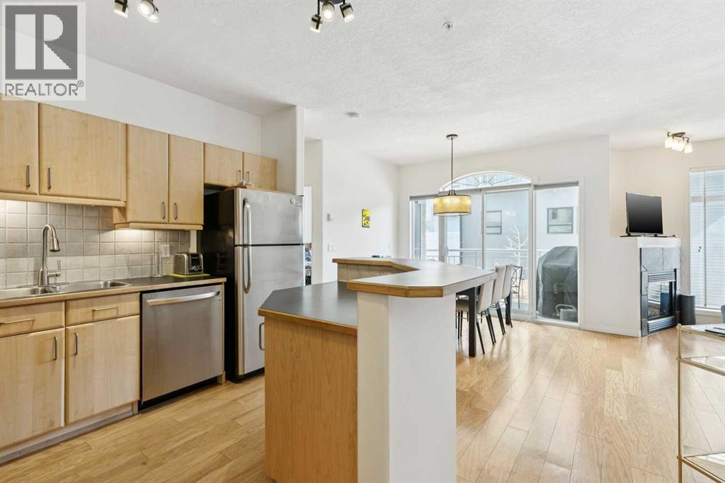 202, 1026 12 Avenue SW