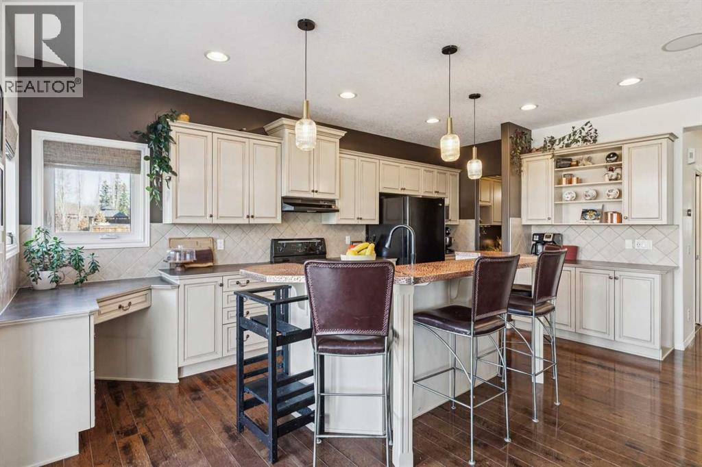 444 Royal Oak Circle NW