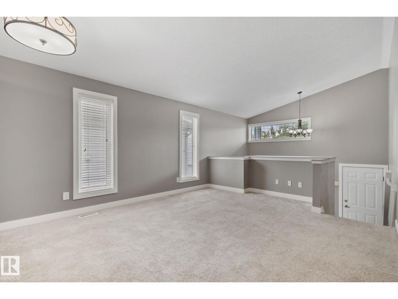 867 BLACKLOCK WY SW