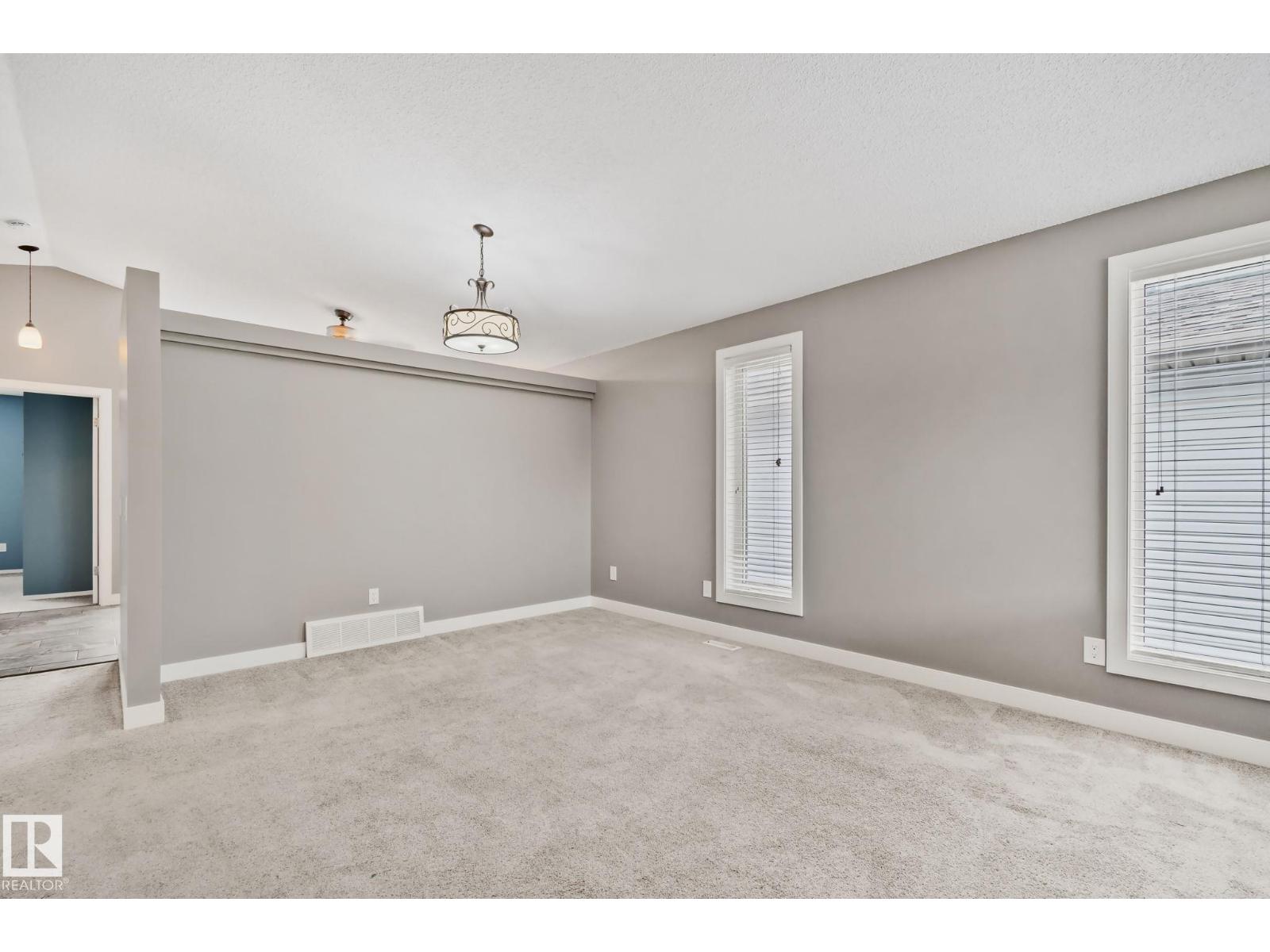 867 BLACKLOCK WY SW