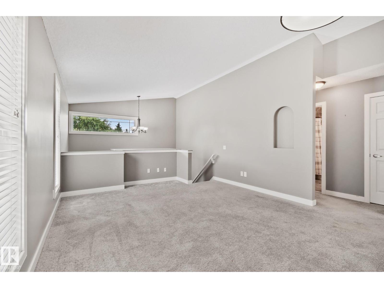 867 BLACKLOCK WY SW