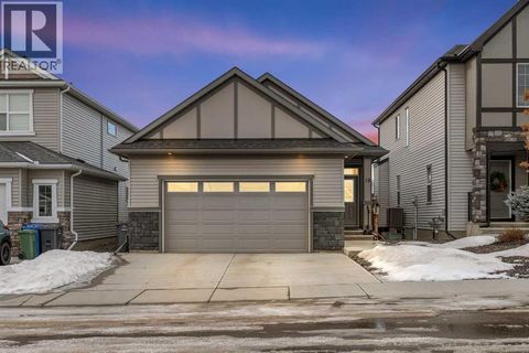 18 Drake Landing Street Okotoks AB T1S0P7