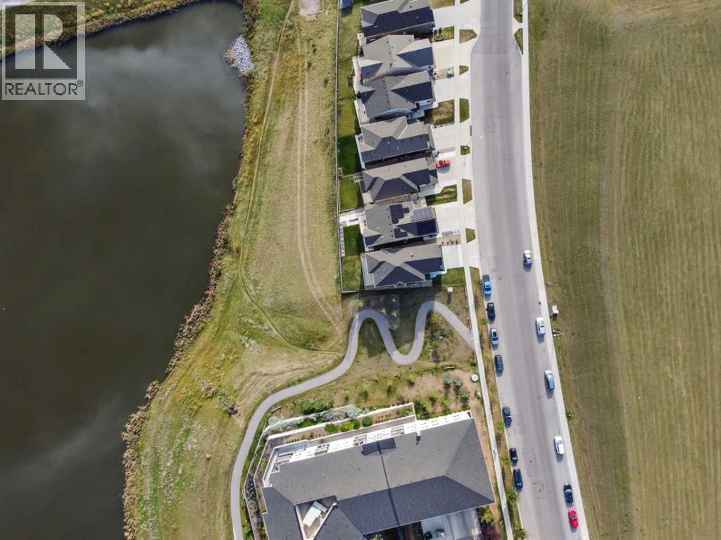 490 Sherwood Boulevard NW