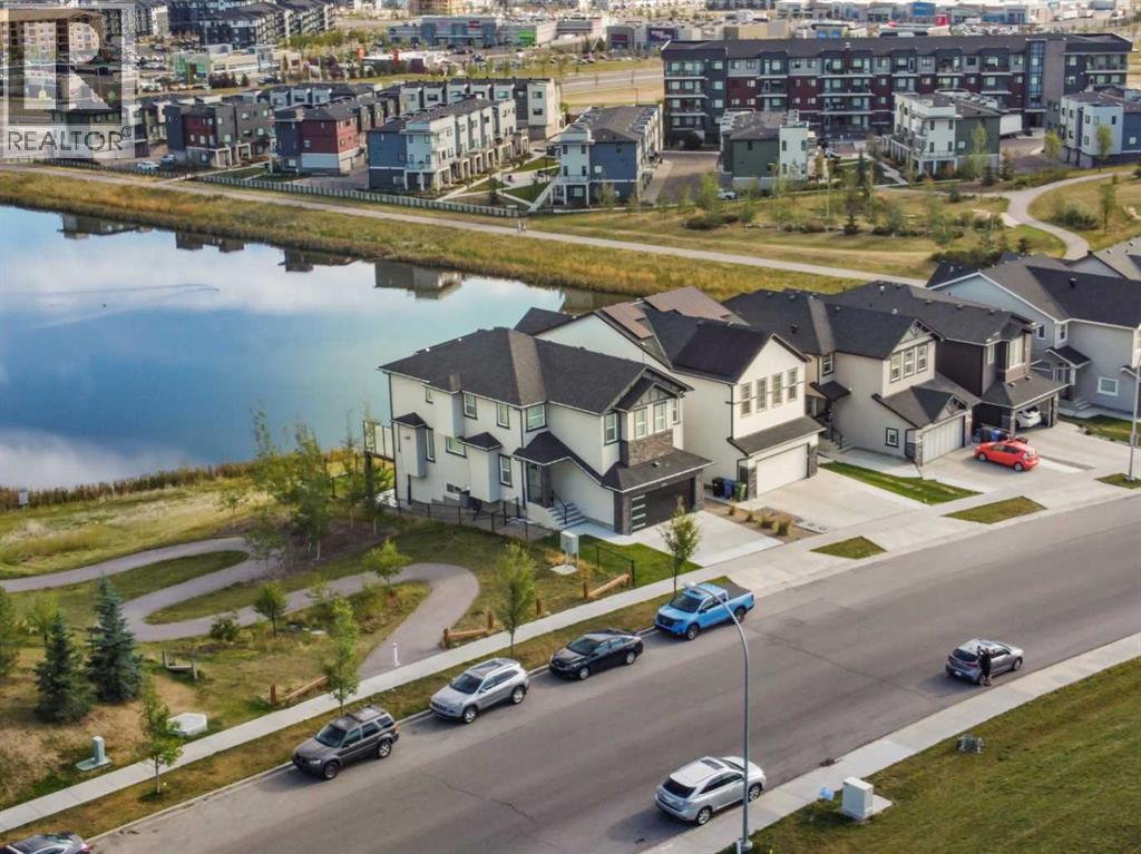 490 Sherwood Boulevard NW