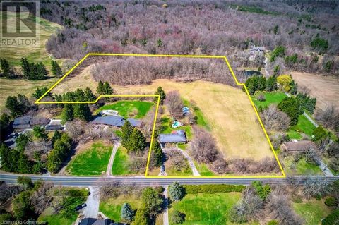 1215 BRITANNIA Road Burlington ON L7P0E7