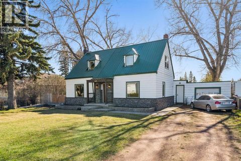 663 10 Avenue S Carstairs AB T0M0N0