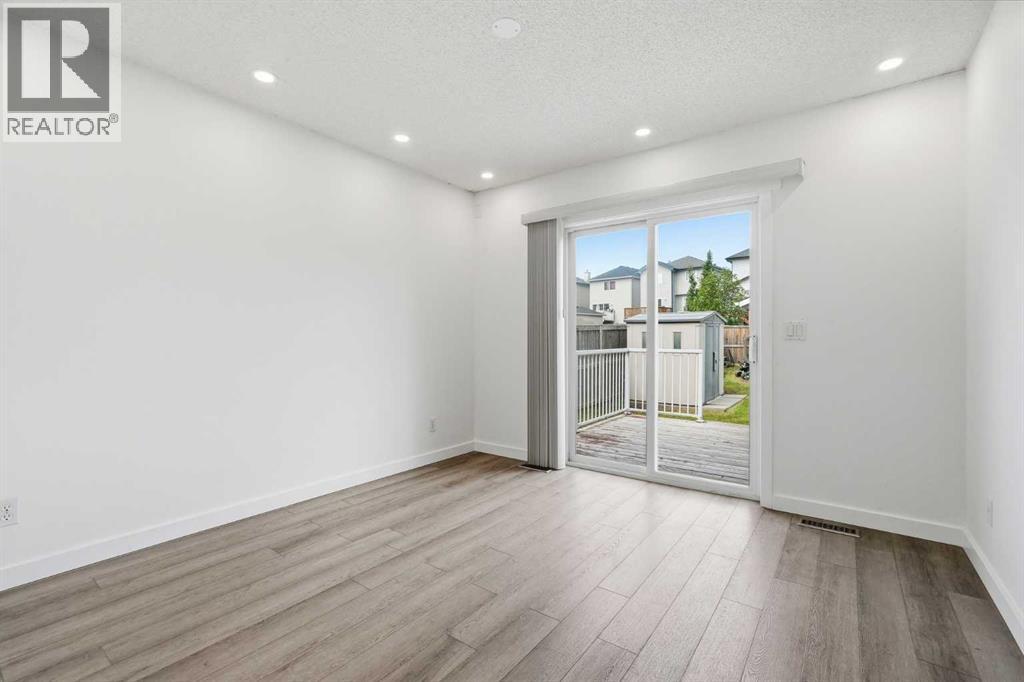 5 Coville Bay NE