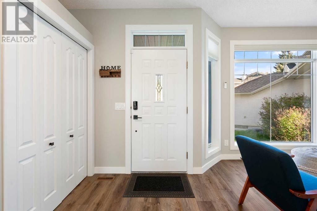 335 Sierra Madre Court SW