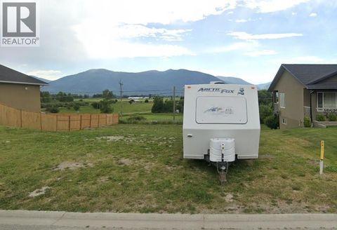 909 Selkirk Drive Creston BC V0B1G3