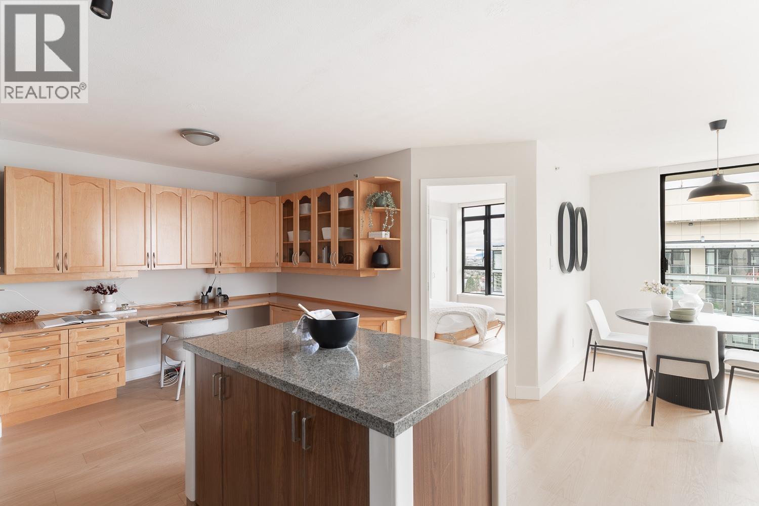 1406 155 W 1ST STREET