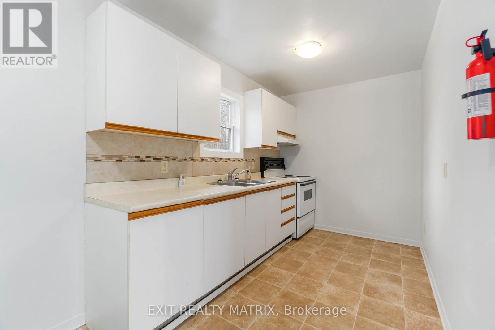 2 - 2039 COUNTY RD 44 ROAD