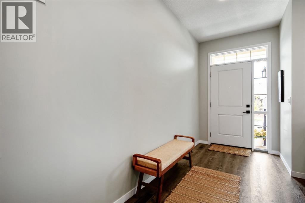 30 WOLF Crescent