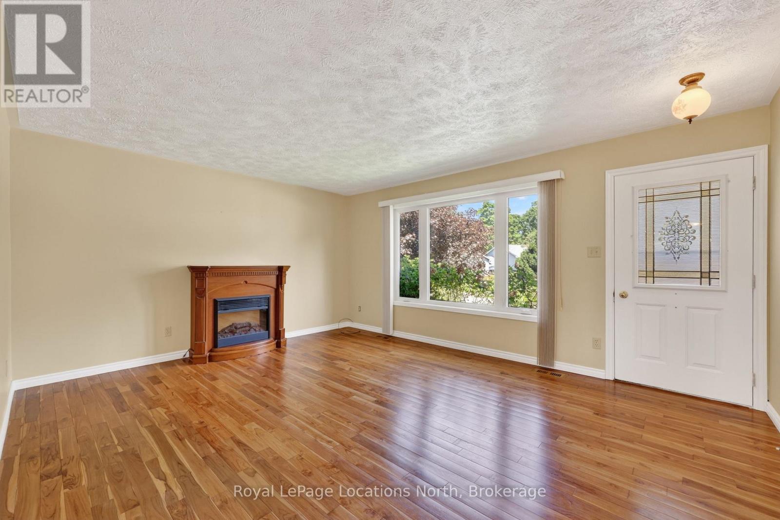 25 POLLARD DRIVE
