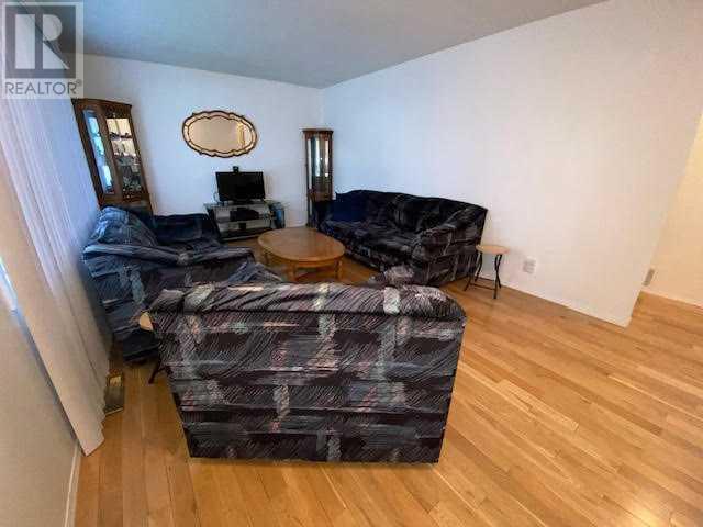 182 SUNWAPTA Drive